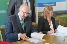 Umowy o dofinansowanie projektów adaptacji lasów i leśnictwa do zmian klimatu podpisane!